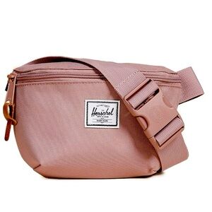 NWOT Herschel Fanny Pack.